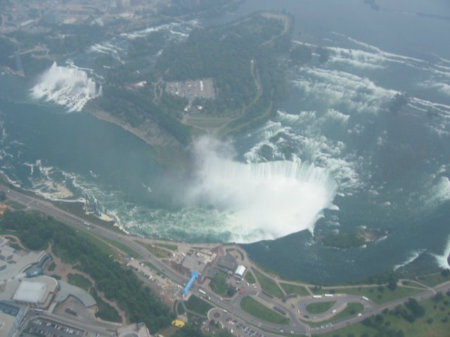 NiagaraHelikopter03.jpg, 208 KB