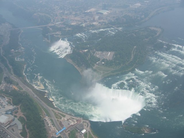 NiagaraHelikopter04.jpg, 245 KB