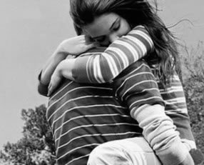 hugg.jpg, 16 KB